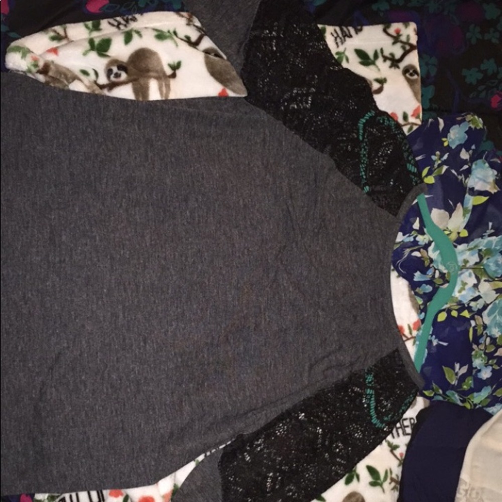 Old navy laced shoulder long sleeve